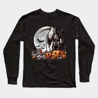 Skeleton on the cemetery HALLOWEEN Long Sleeve T-Shirt